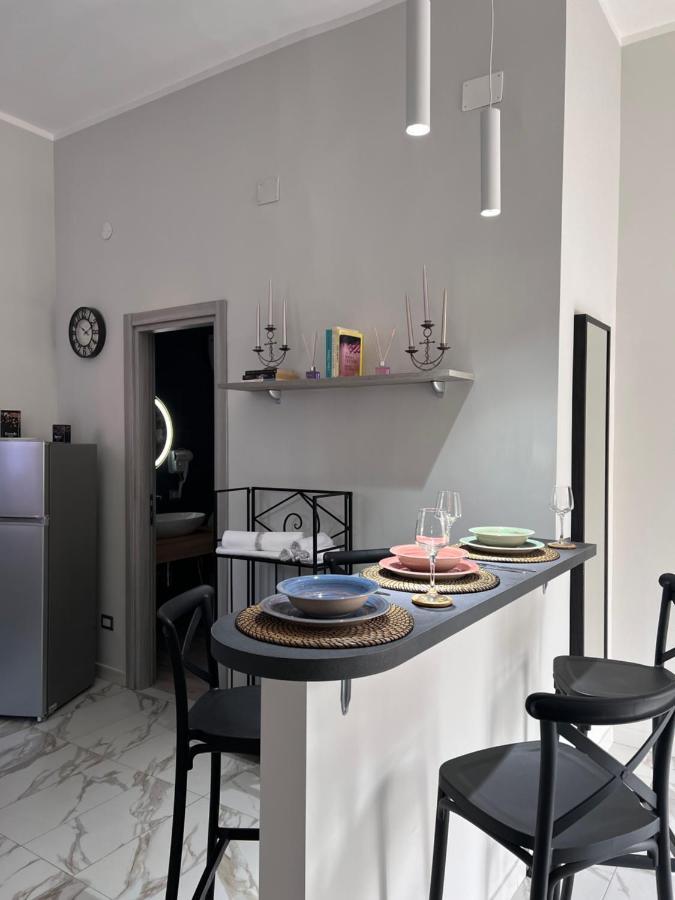 La Casa Di Ale 69 Daire Napoli Dış mekan fotoğraf